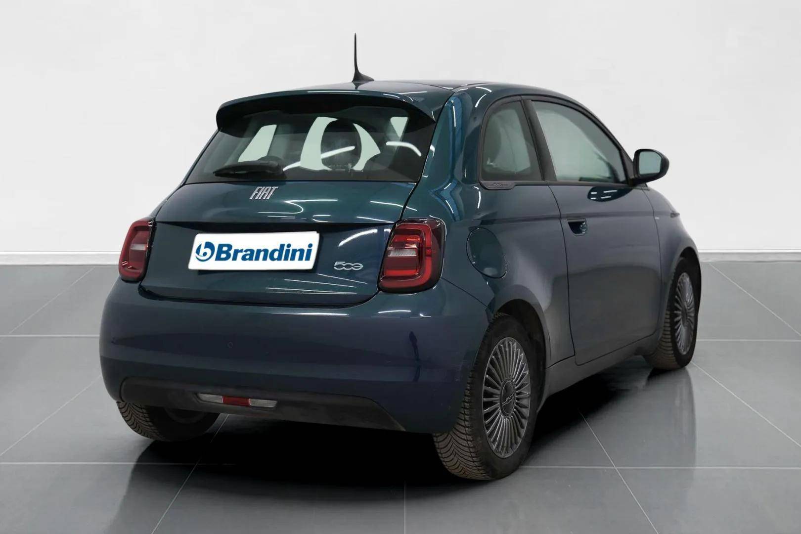 FIAT 500e - Foto 8