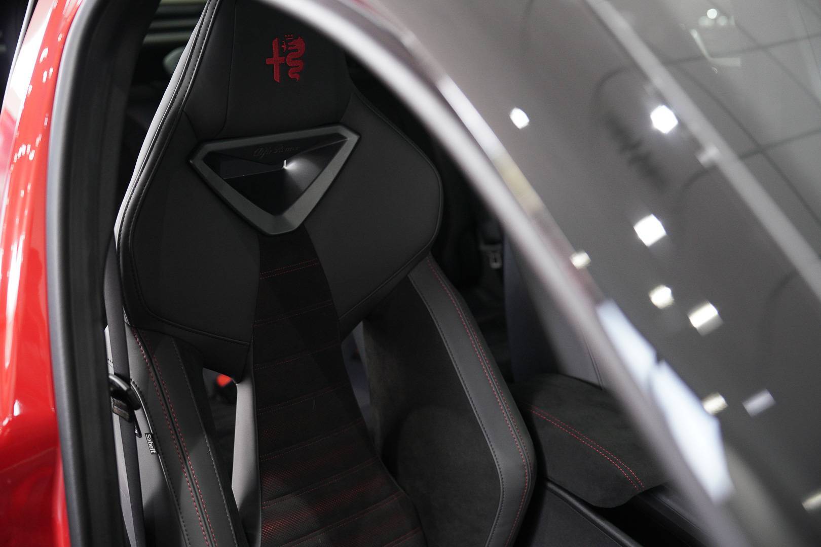 ALFA ROMEO Junior - Foto 23