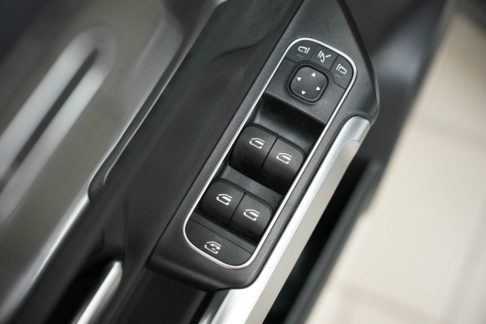 MERCEDES GLB - Foto 10