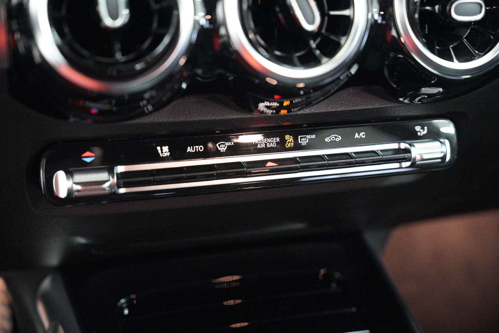MERCEDES GLB - Foto 18