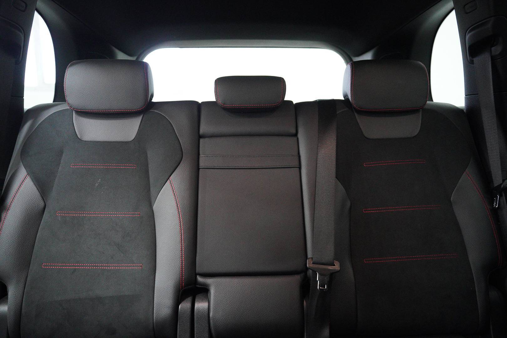 MERCEDES GLB - Foto 23
