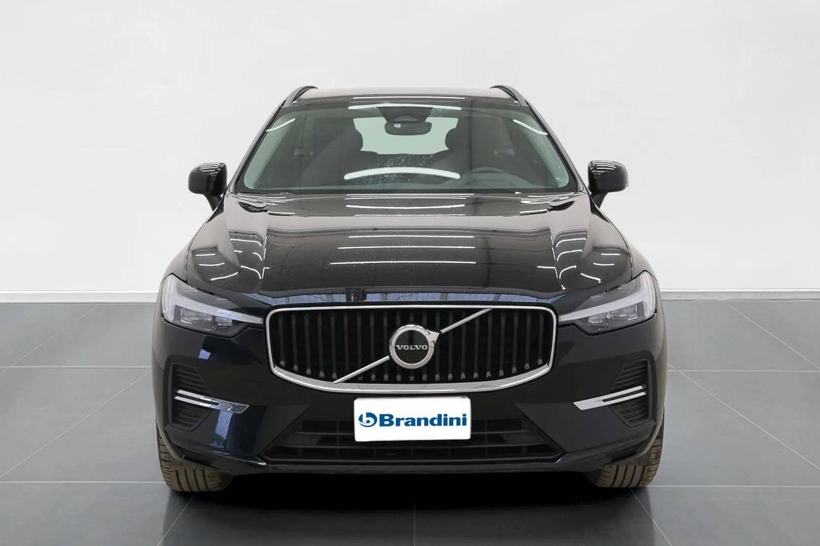 VOLVO XC60 - Foto 2