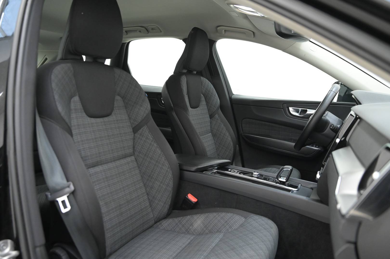 VOLVO XC60 - Foto 27