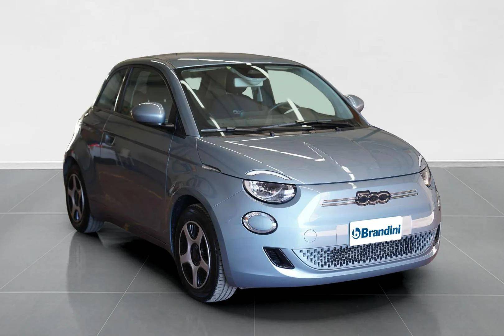 FIAT 500e - Foto 3