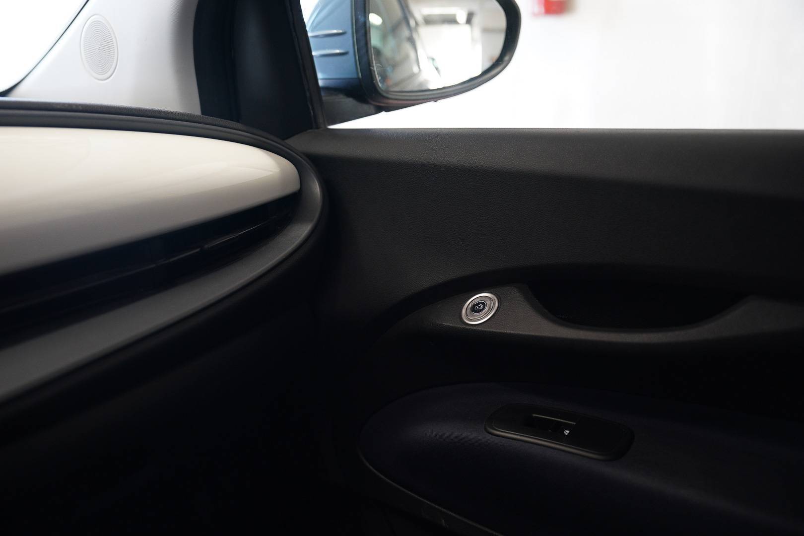 FIAT 500e - Foto 22