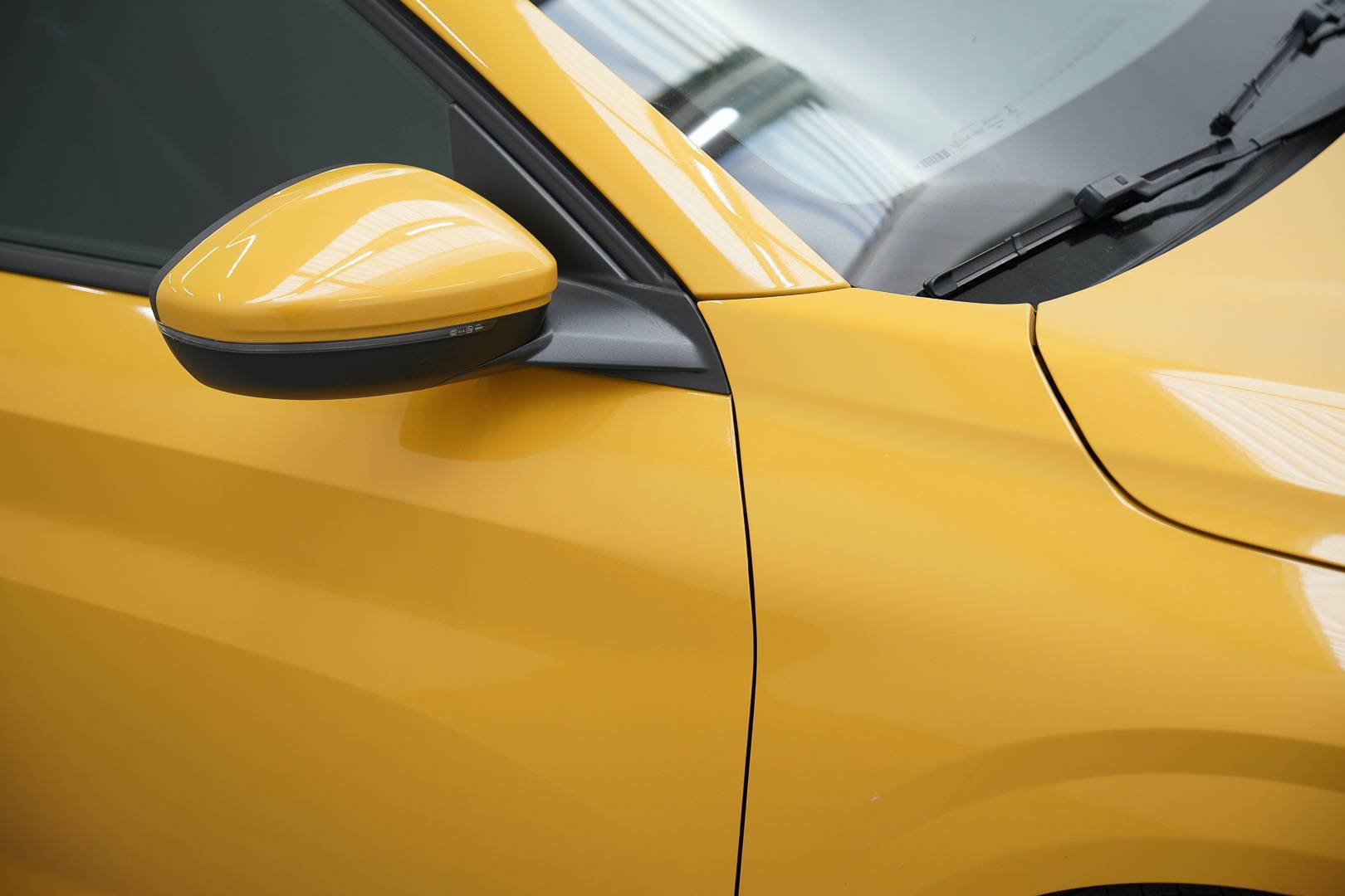 PEUGEOT 208 - Foto 5