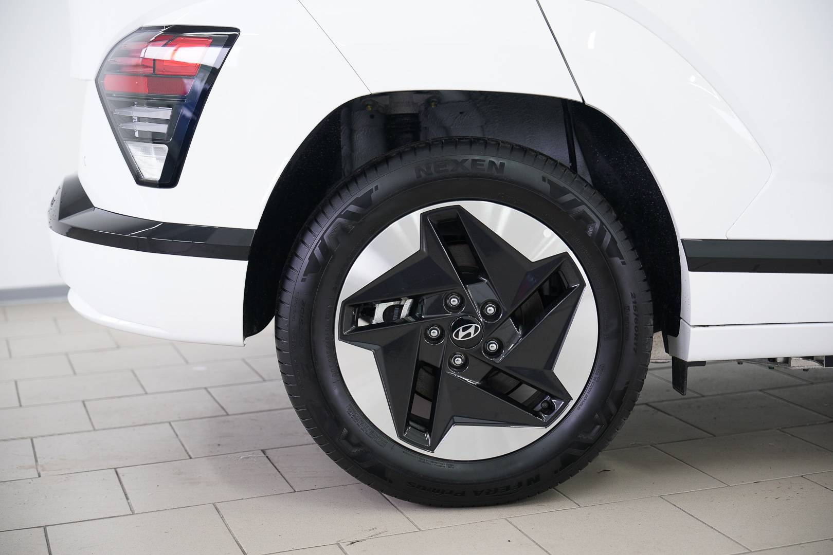 HYUNDAI Kona Electric - Foto 7