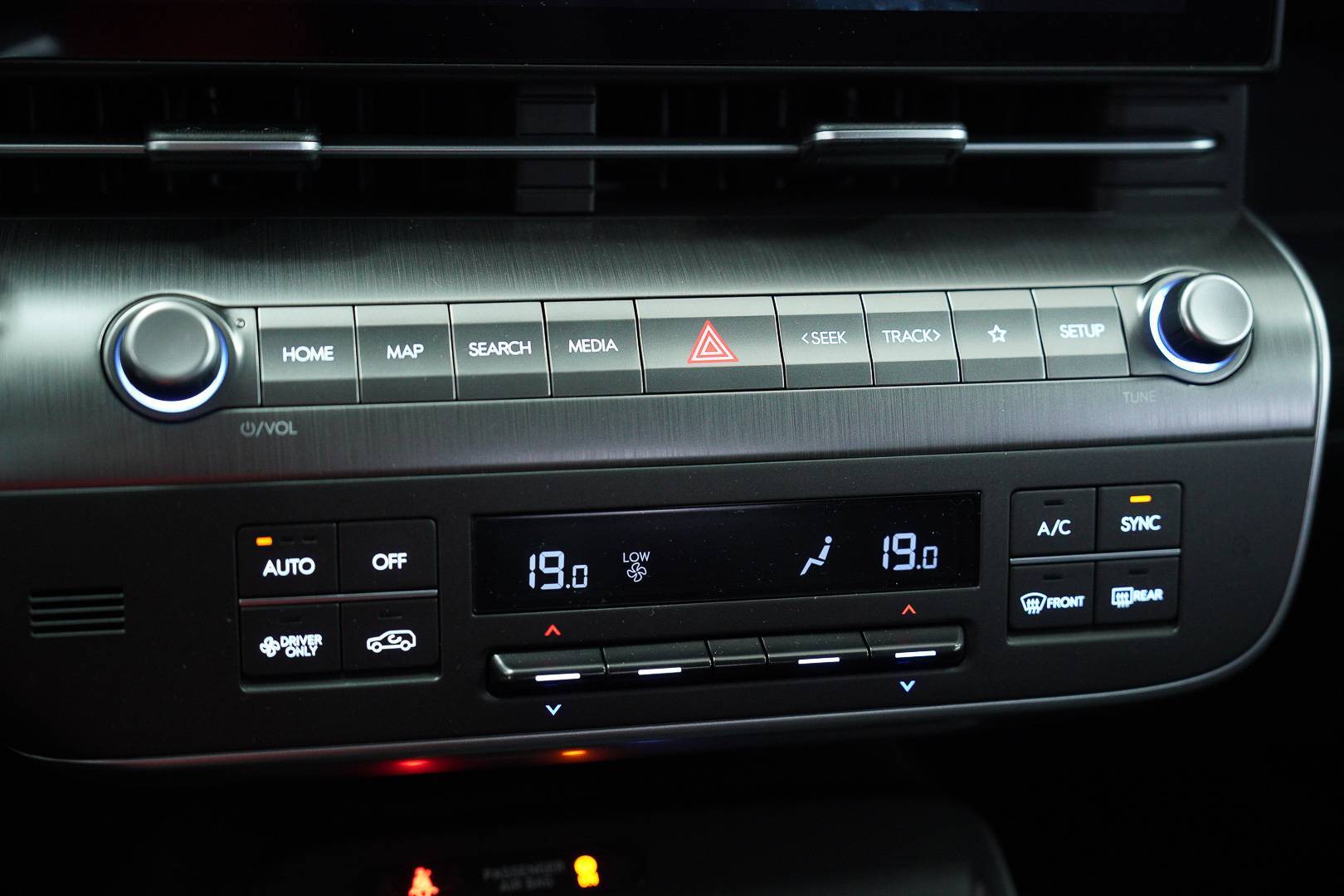 HYUNDAI Kona Electric - Foto 18