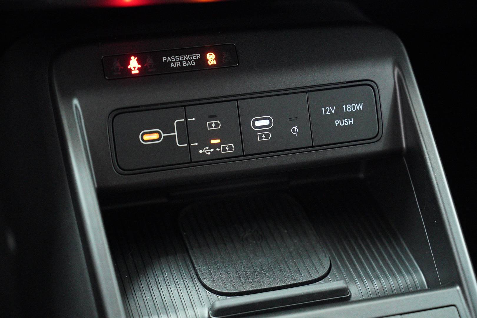 HYUNDAI Kona Electric - Foto 19