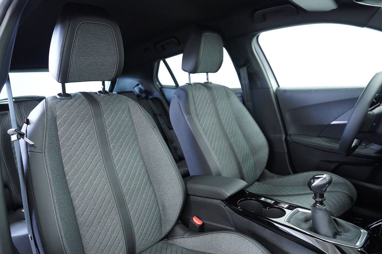 PEUGEOT 2008 - Foto 21