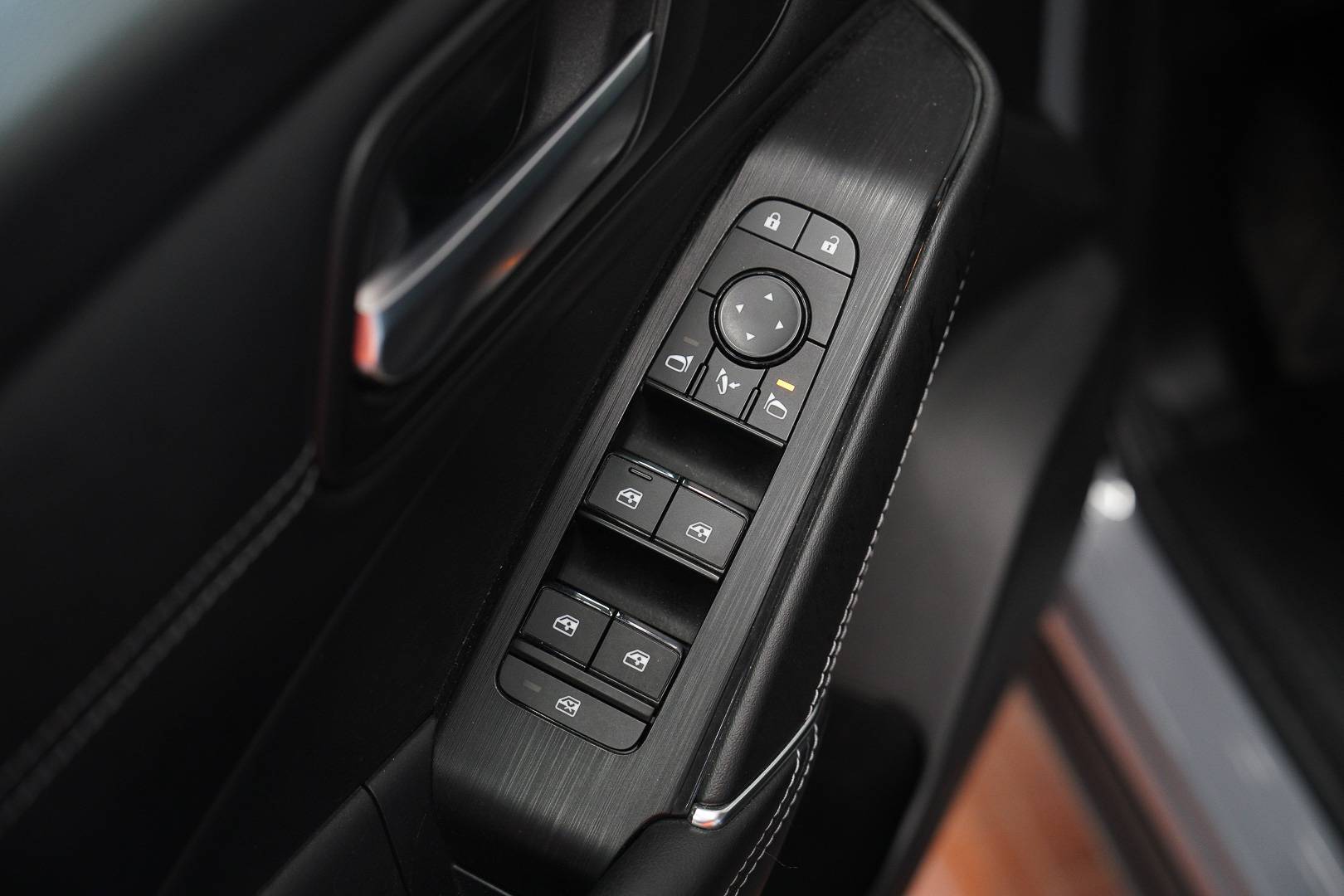 NISSAN Qashqai - Foto 10