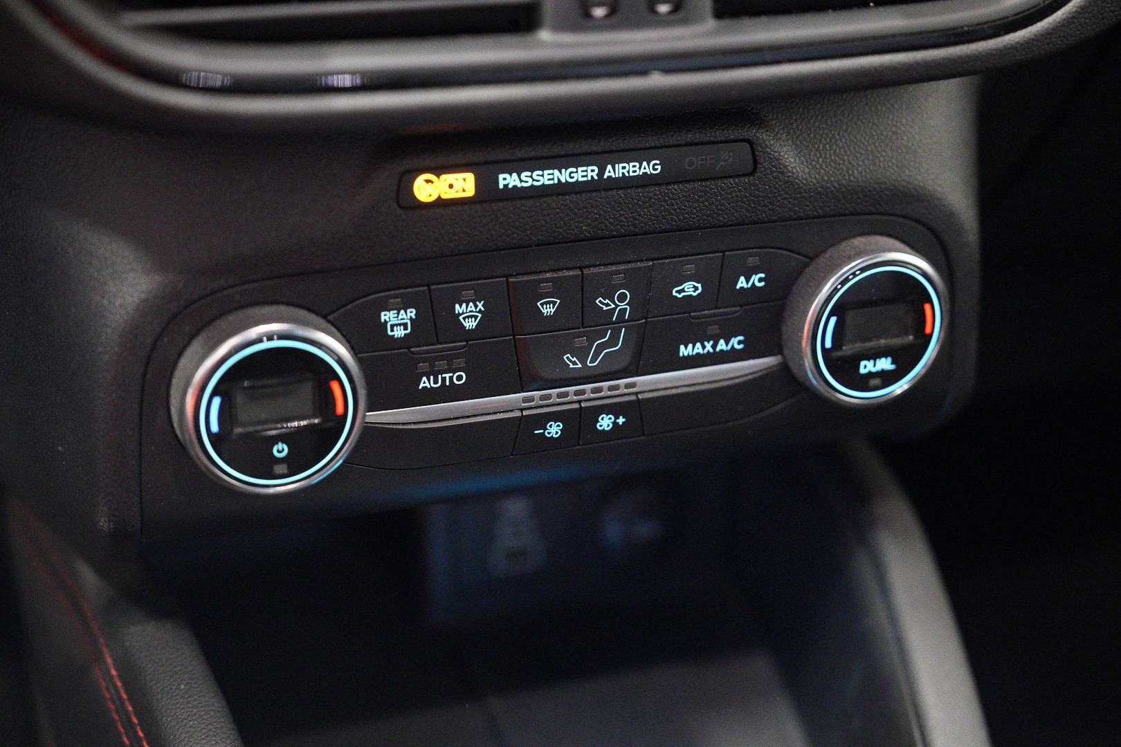 FORD Kuga - Foto 17