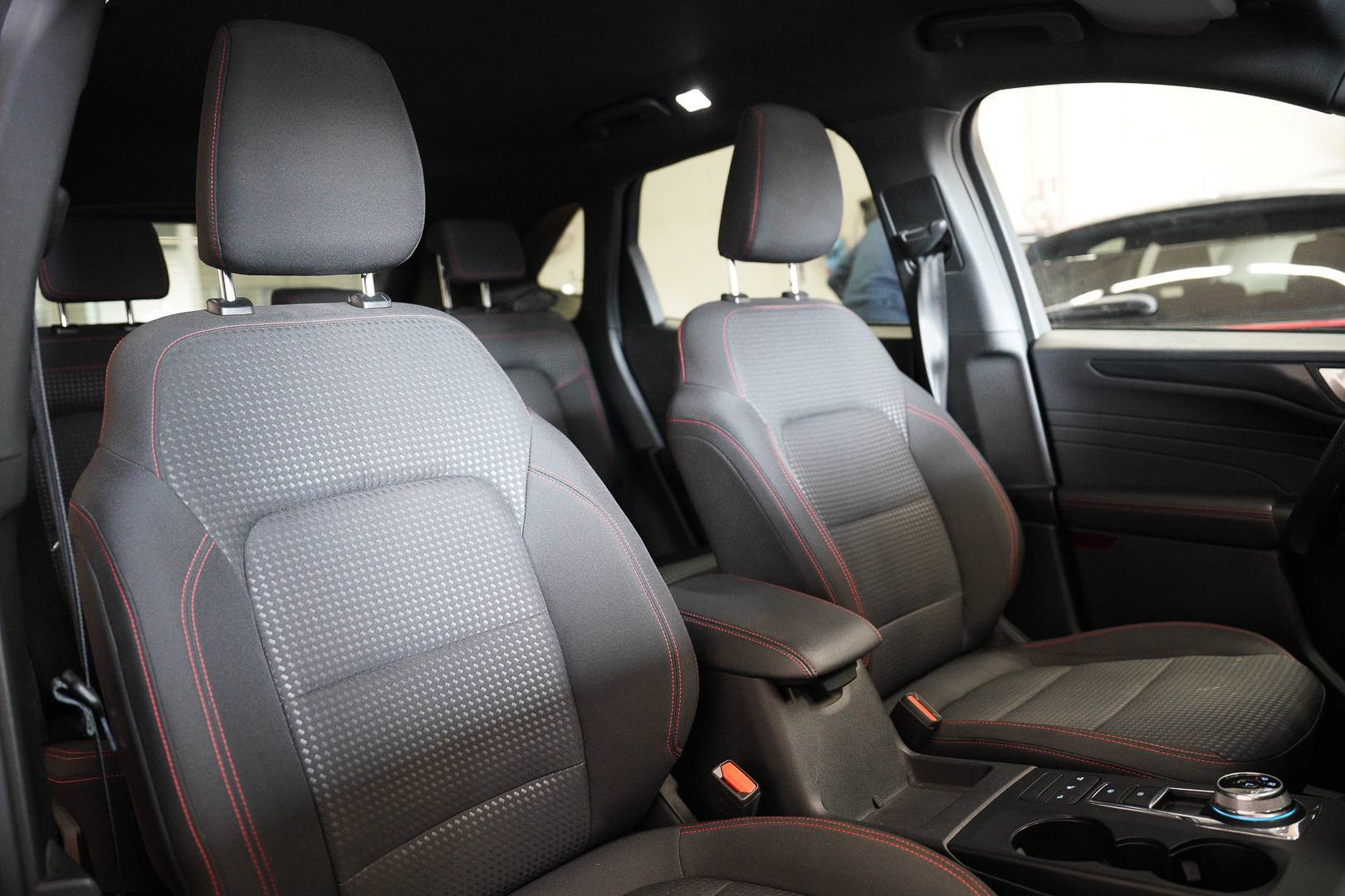 FORD Kuga - Foto 22