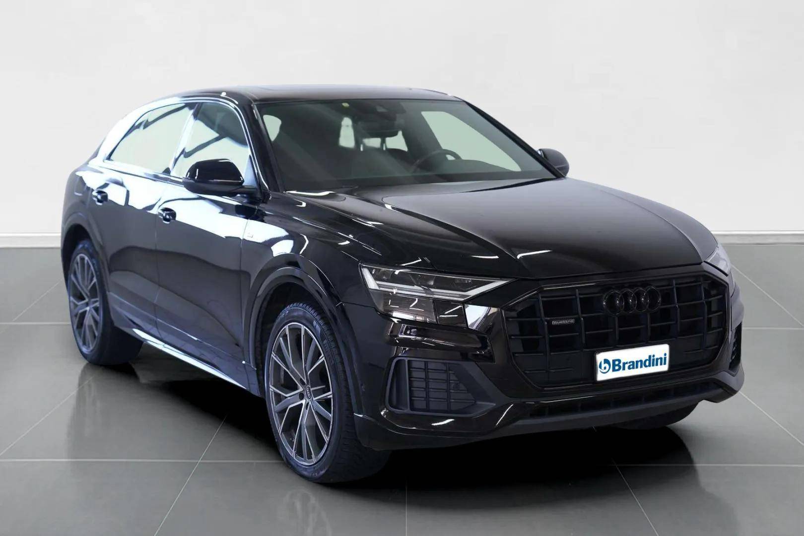 AUDI Q8 - Foto 3