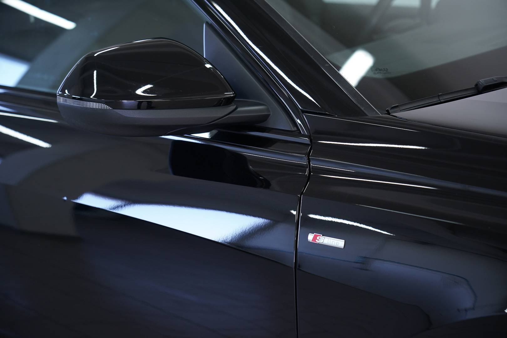 AUDI Q8 - Foto 5