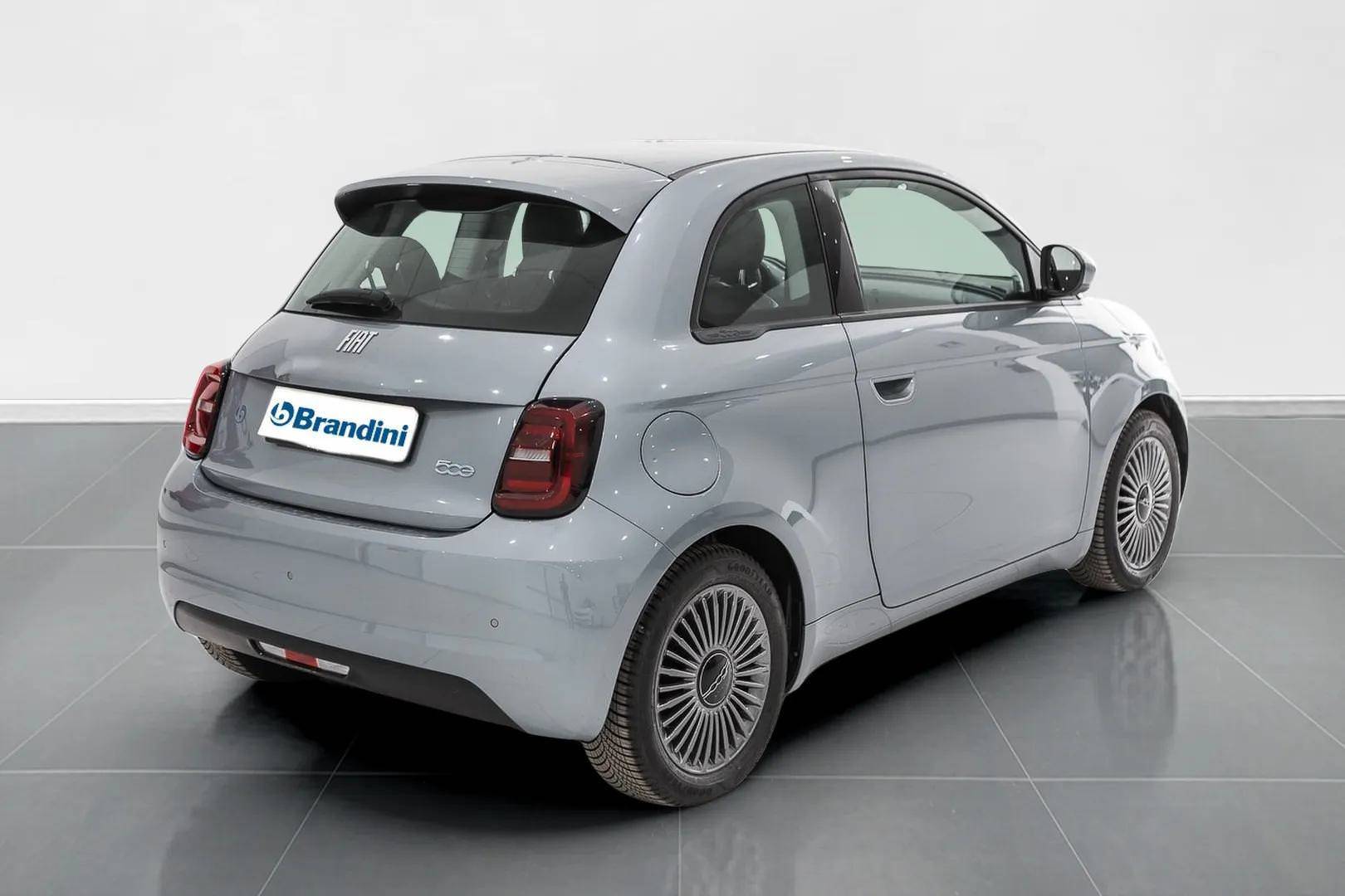 FIAT 500e - Foto 8