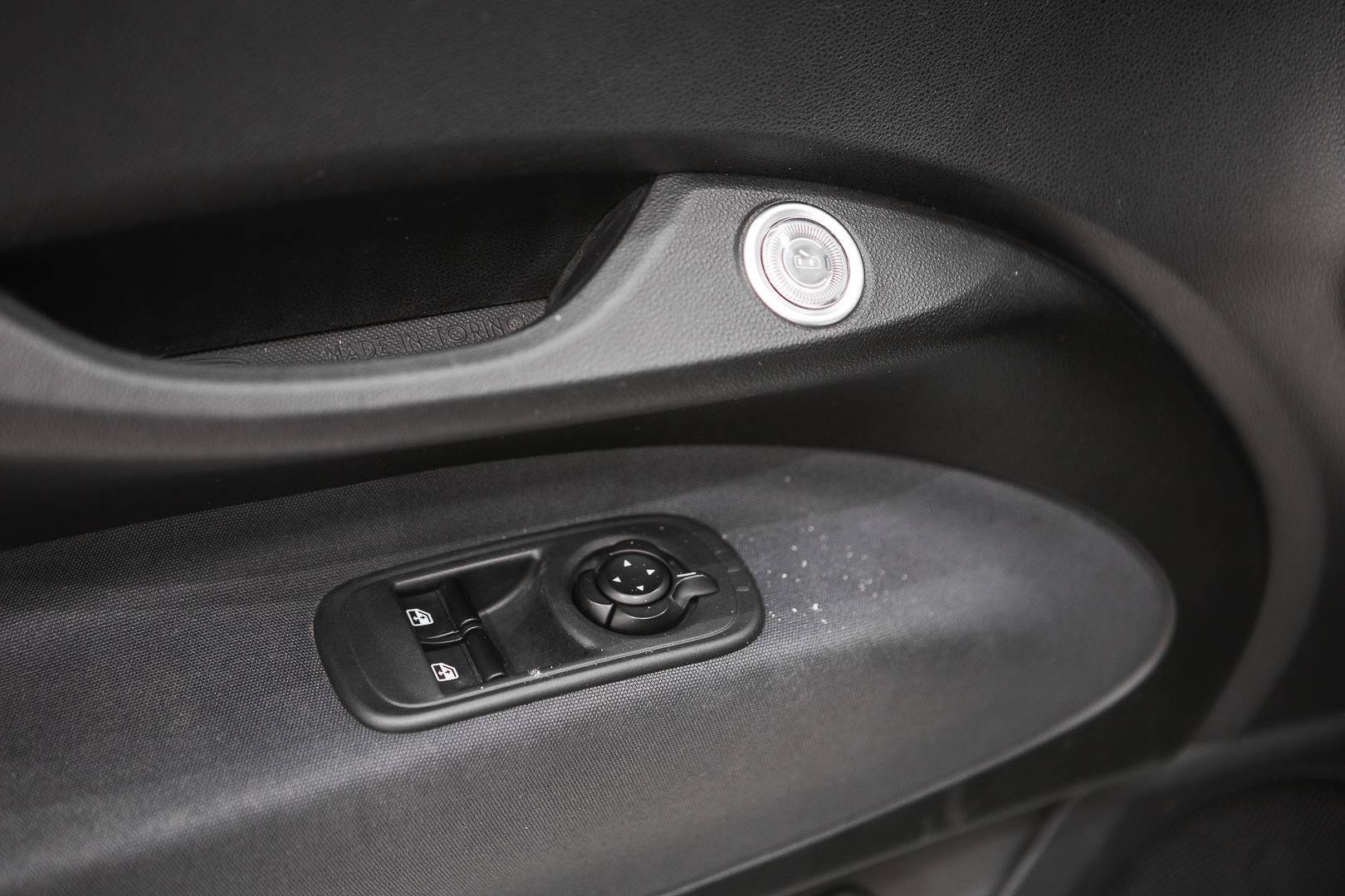 FIAT 500e - Foto 10