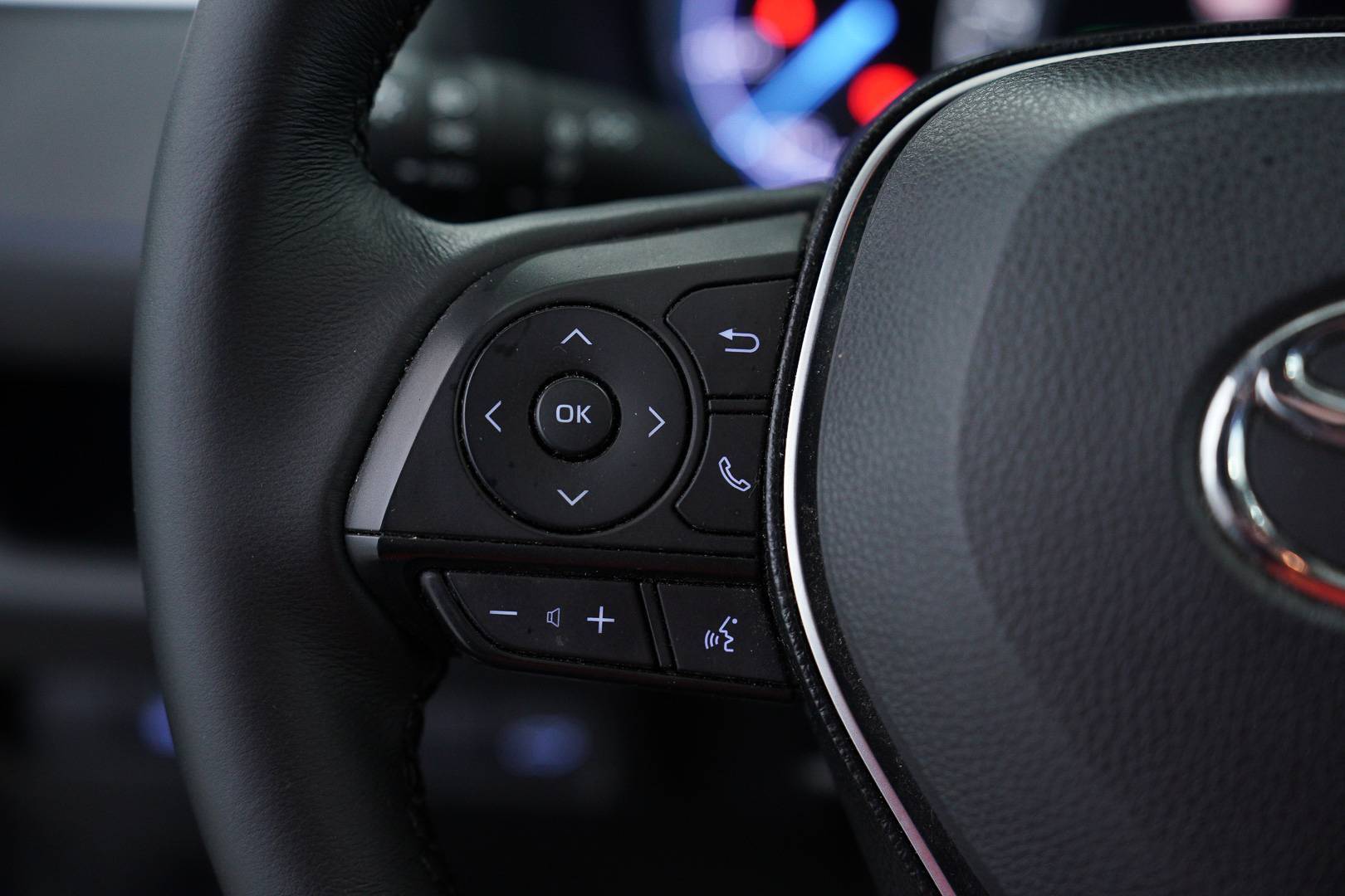TOYOTA Rav4 - Foto 12