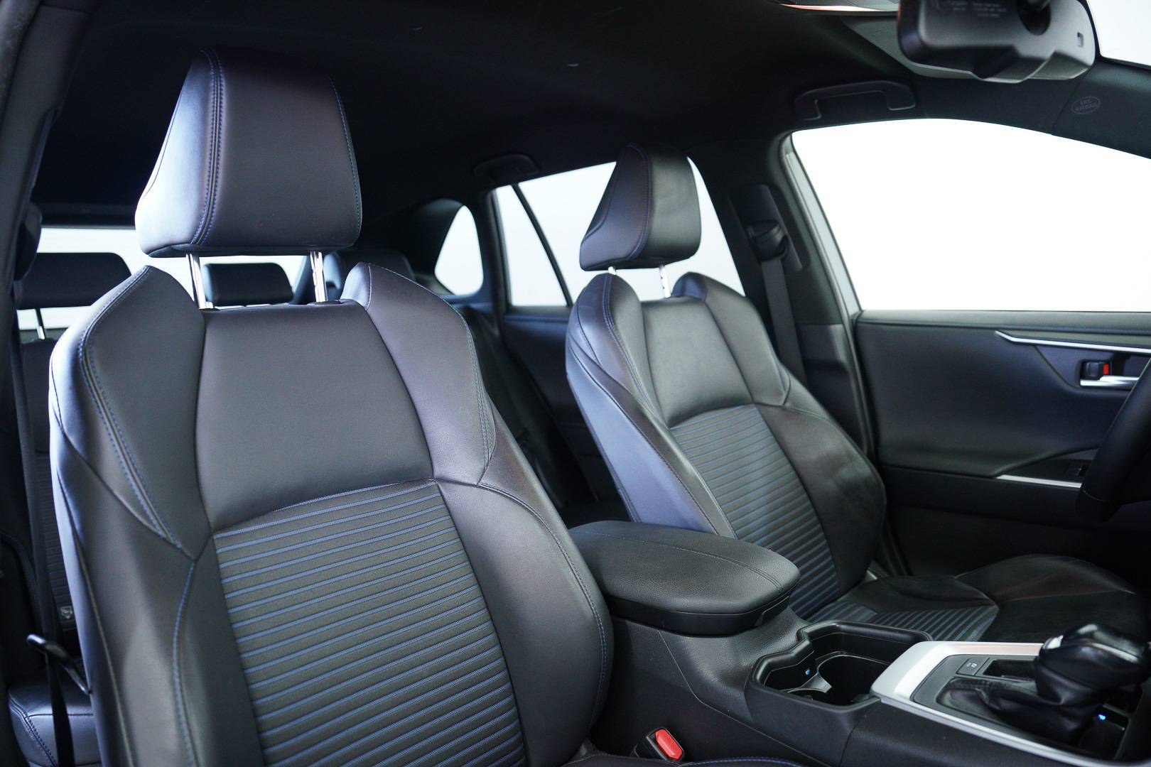TOYOTA Rav4 - Foto 23