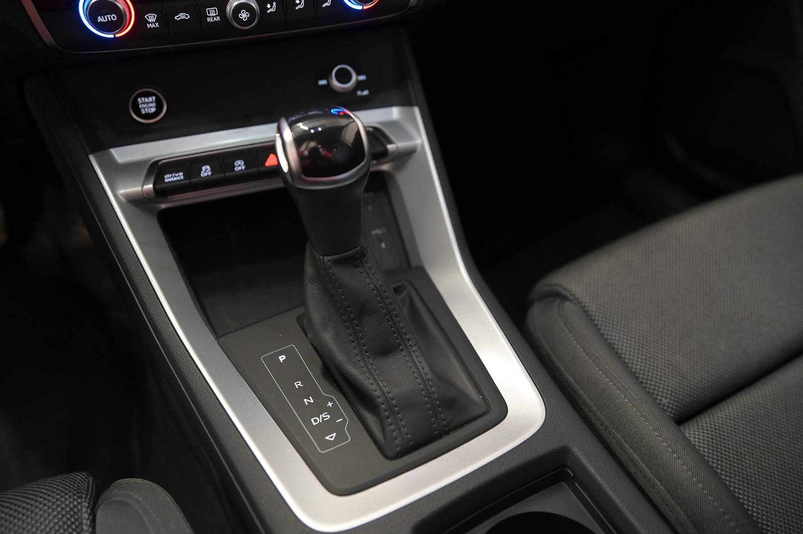 AUDI Q3 - Foto 22