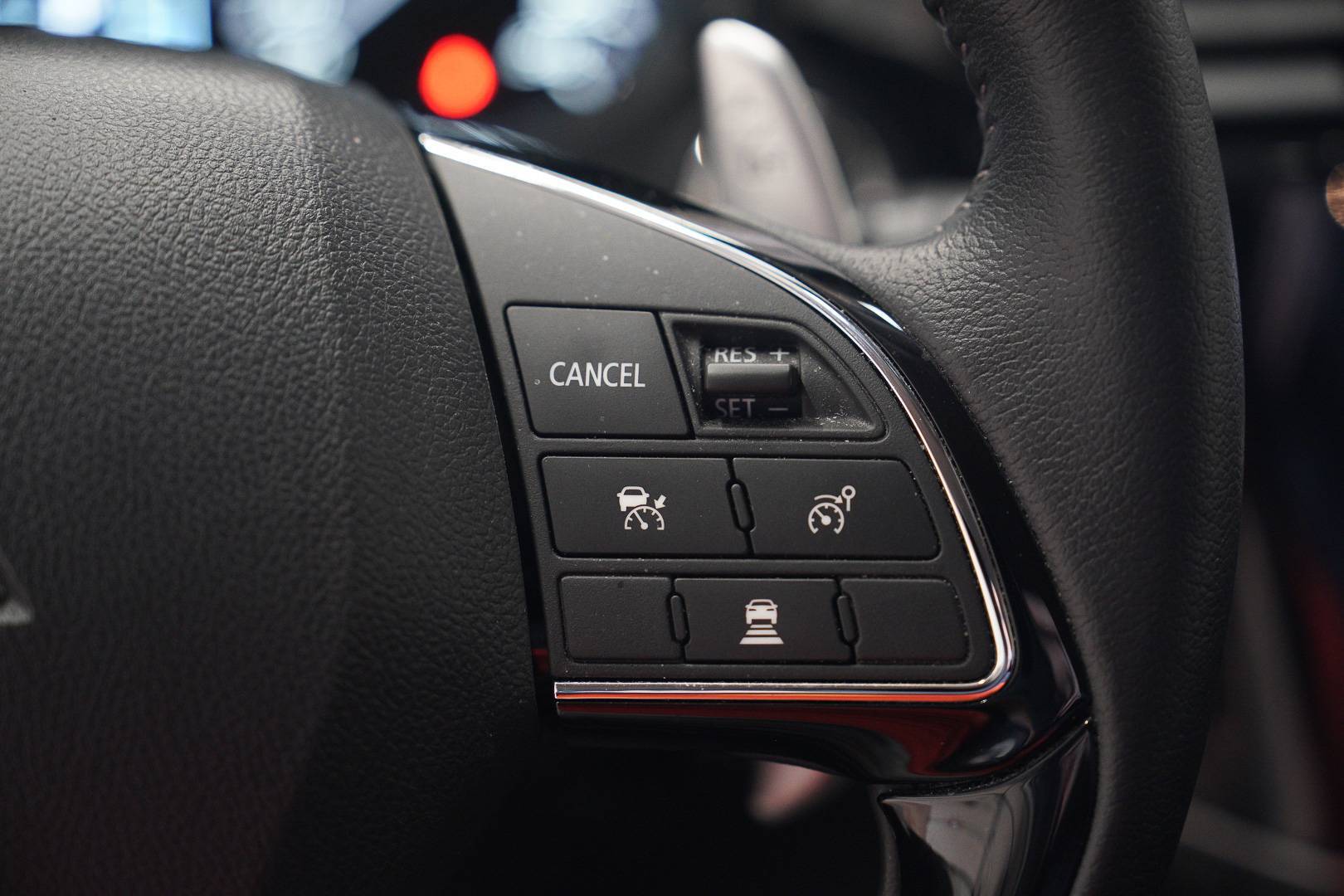 MITSUBISHI Outlander - Foto 13