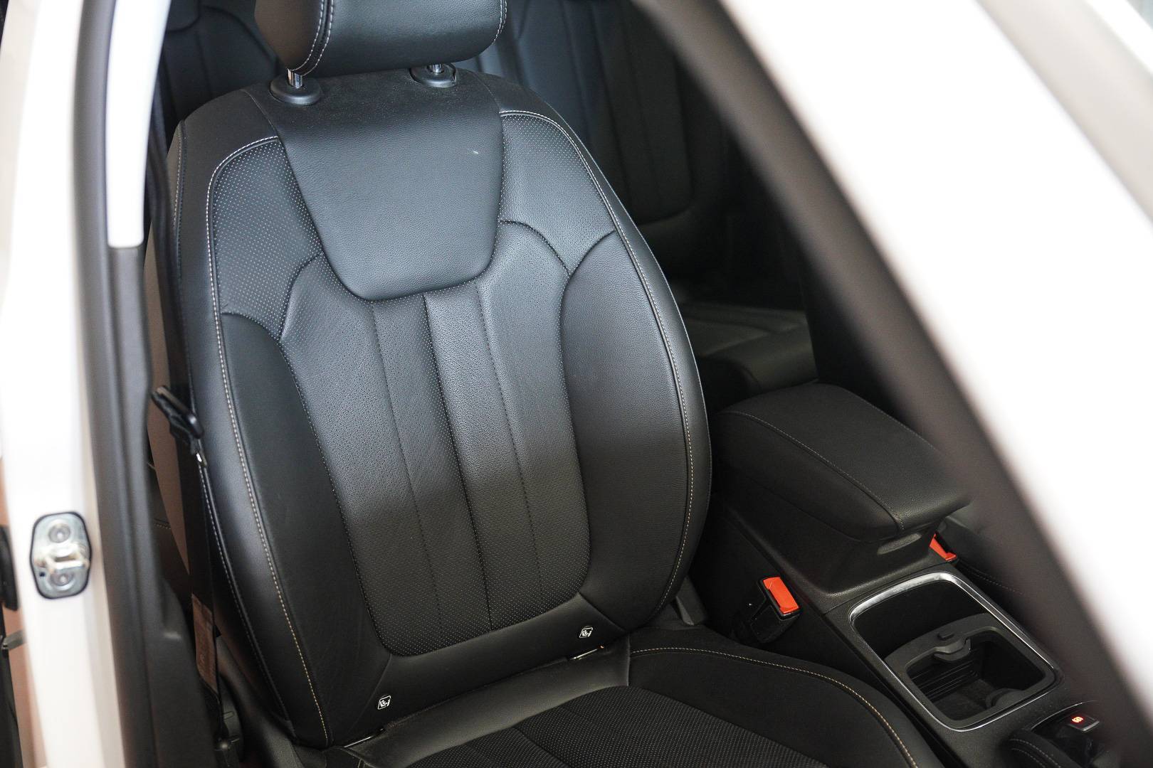OPEL Grandland X - Foto 22