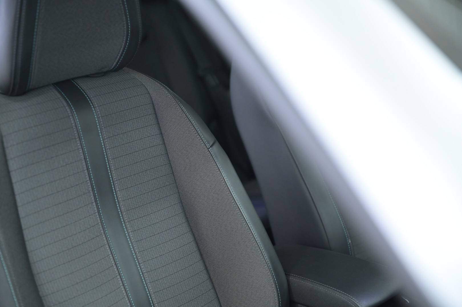 PEUGEOT 2008 - Foto 27