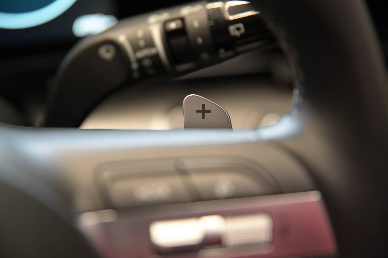 HYUNDAI Kona - Foto 18