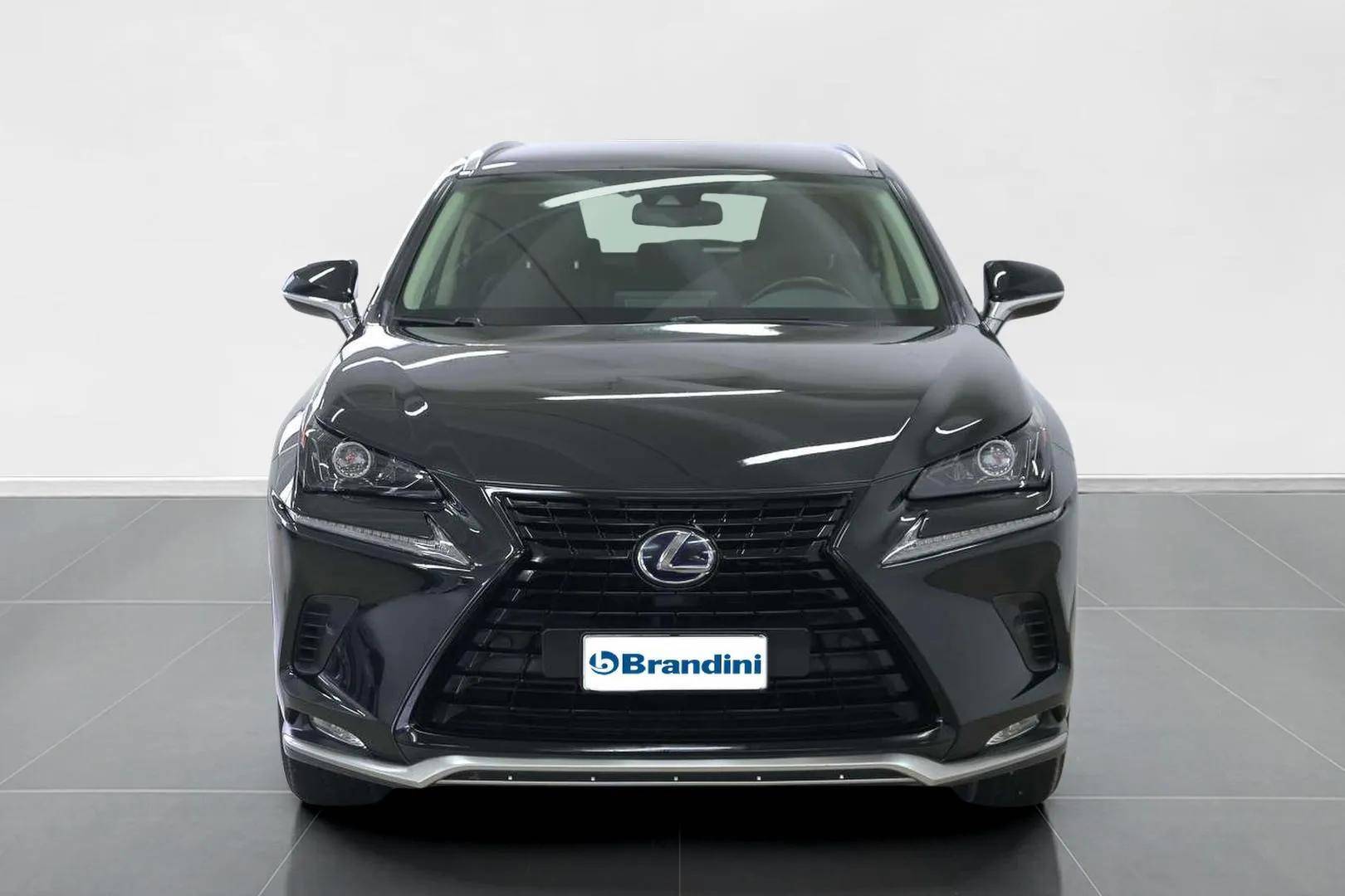 LEXUS NX - Foto 2