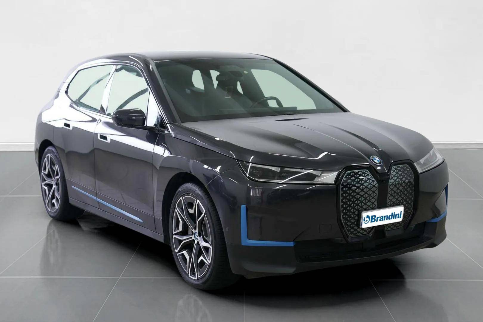 BMW iX - Foto 3