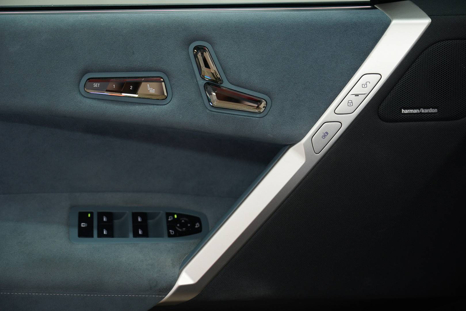 BMW iX - Foto 10