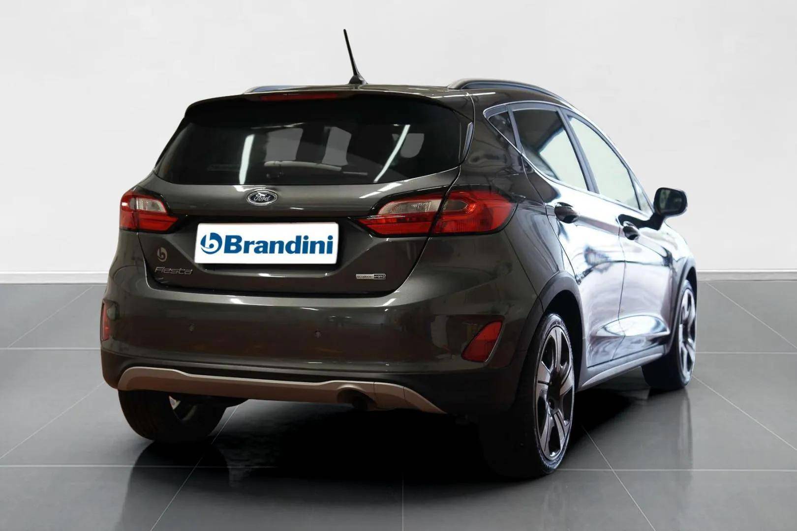 FORD Fiesta - Foto 7