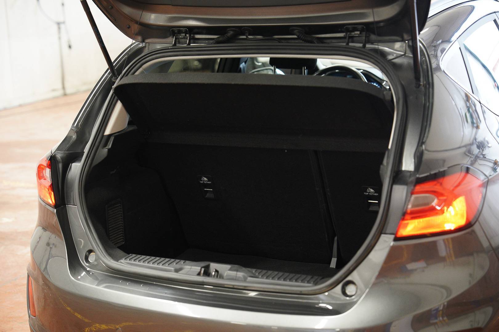 FORD Fiesta - Foto 8
