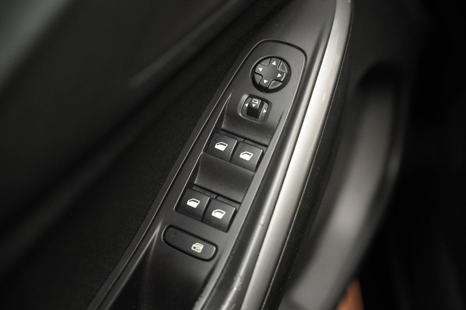 OPEL Grandland X - Foto 9