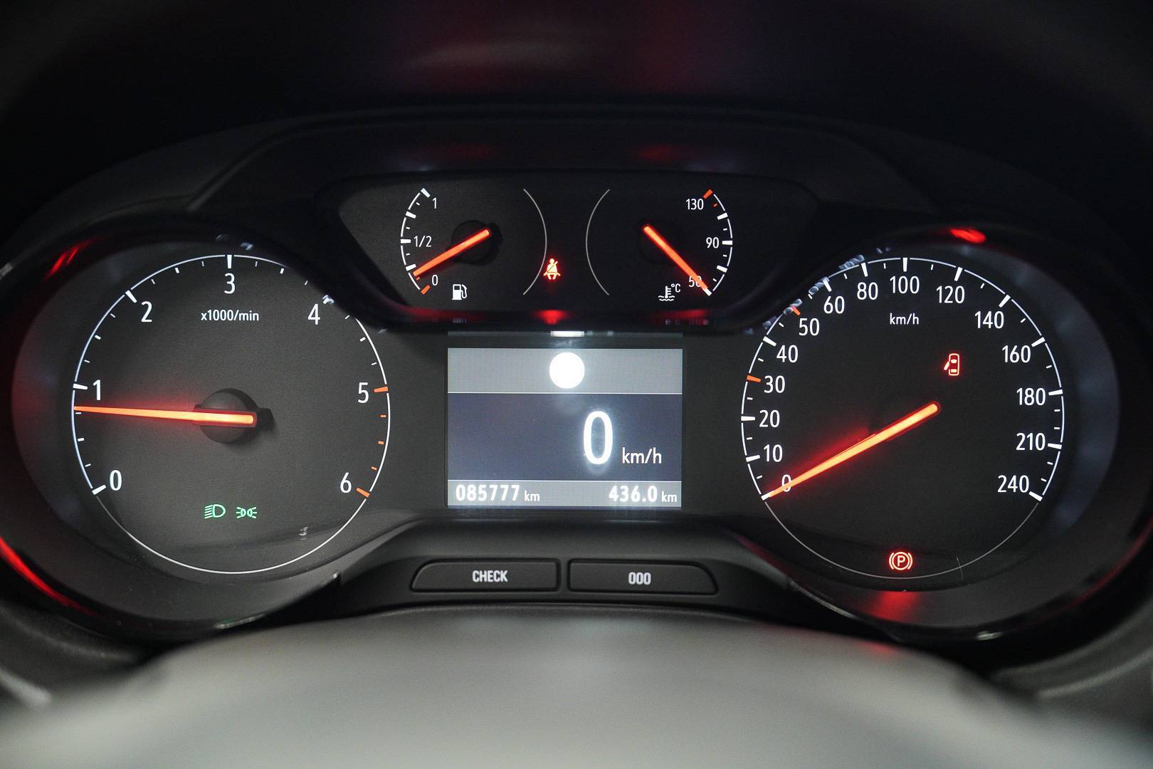 OPEL Grandland X - Foto 14
