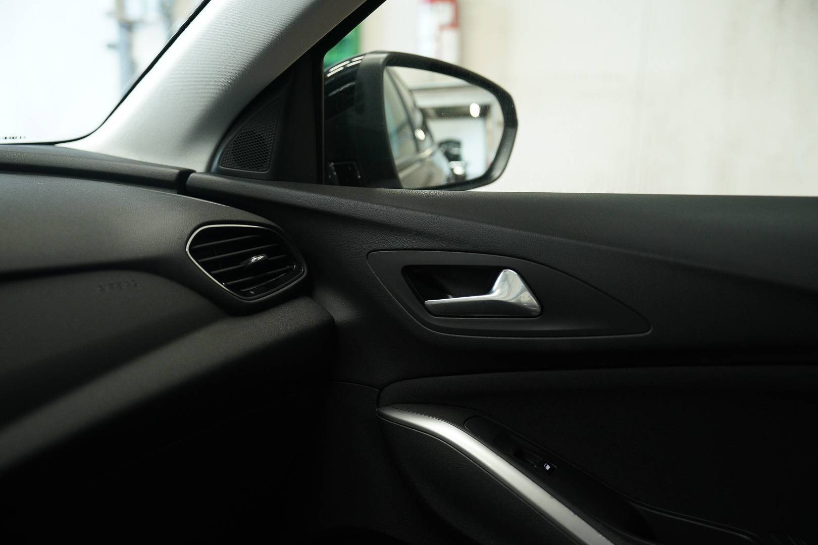 OPEL Grandland X - Foto 19
