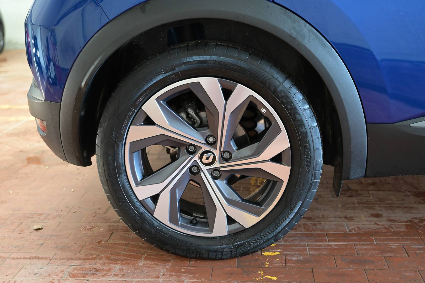 RENAULT Captur - Foto 7