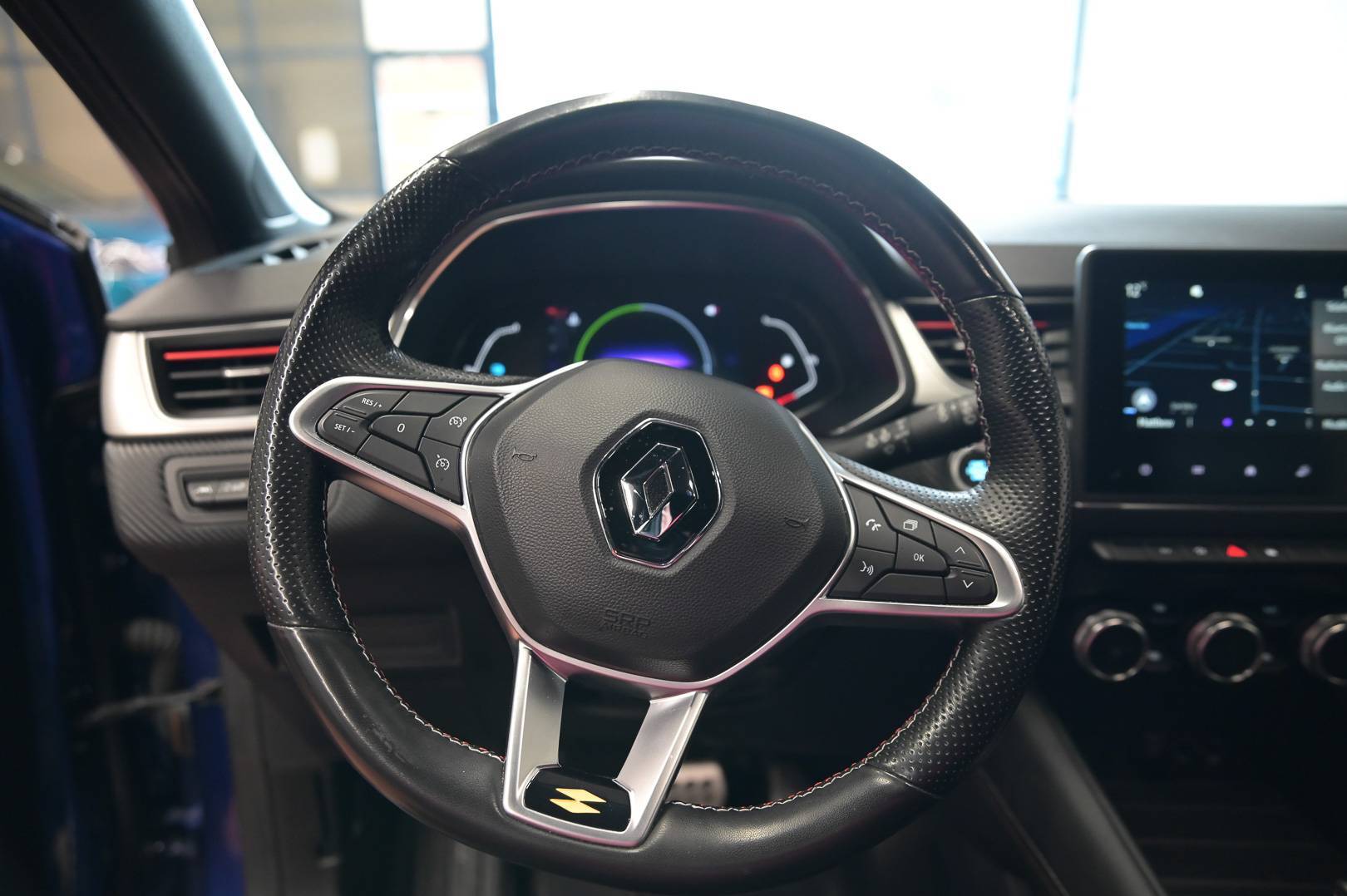 RENAULT Captur - Foto 14
