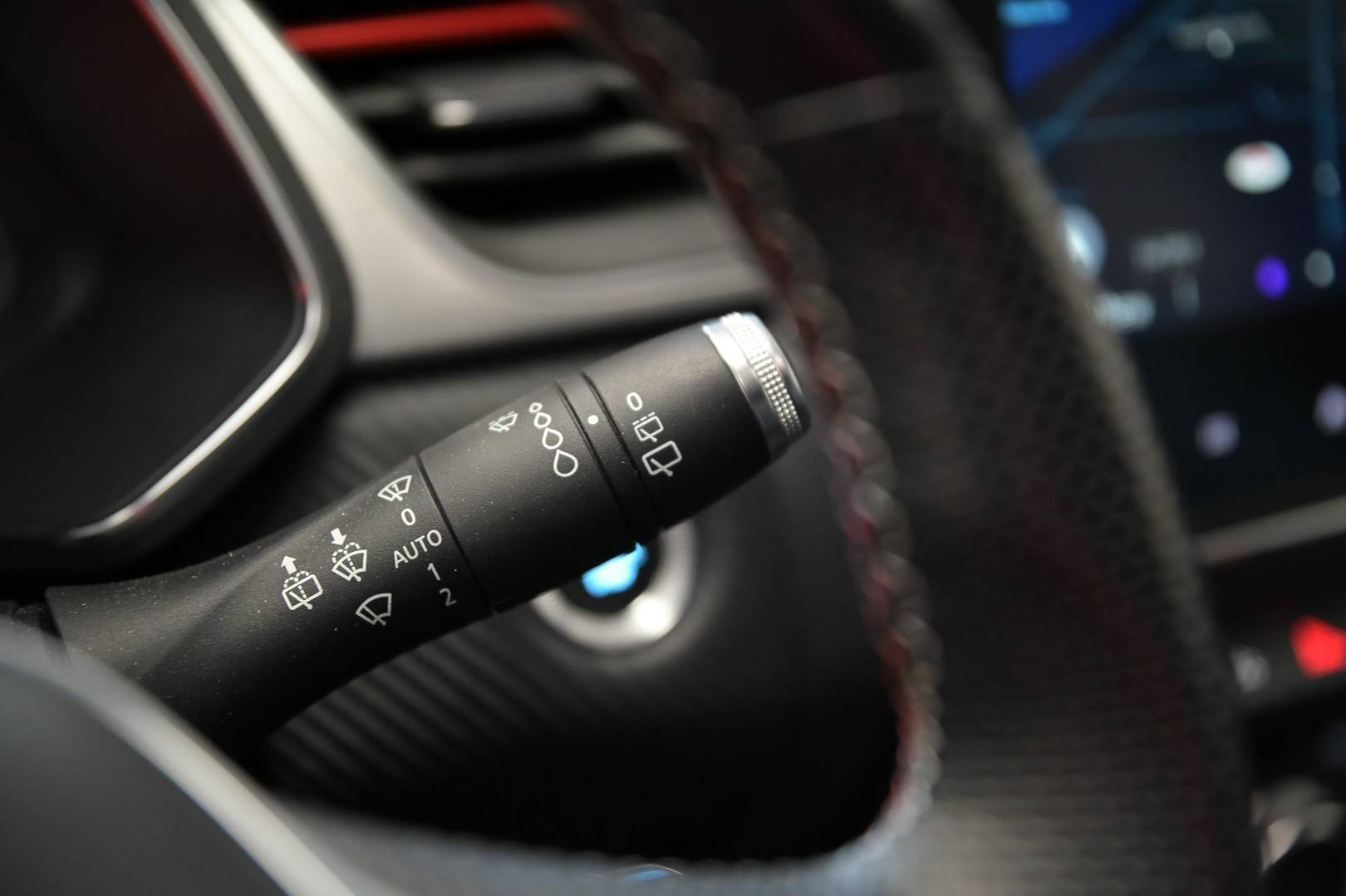 RENAULT Captur - Foto 17