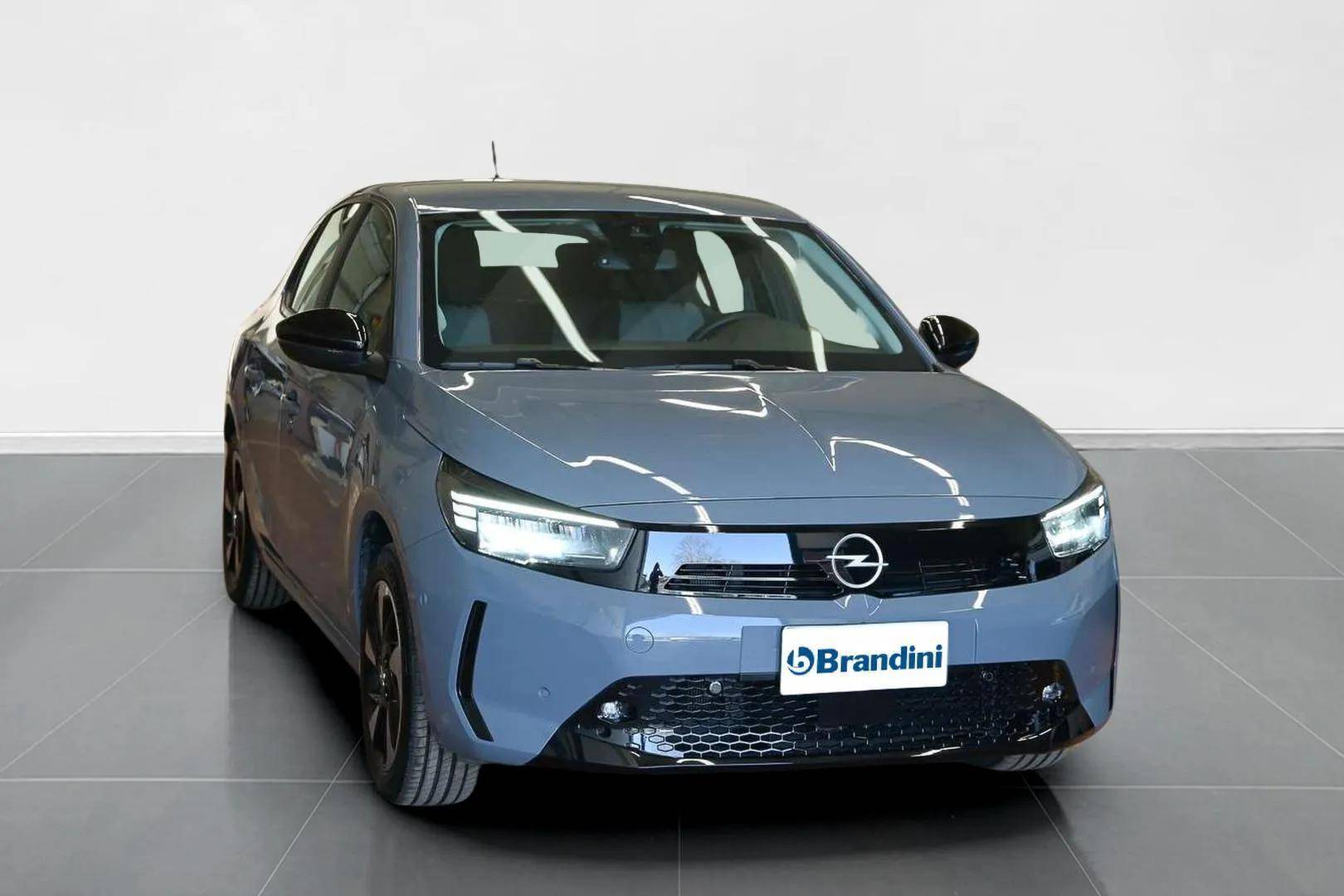 OPEL Corsa - Foto 3