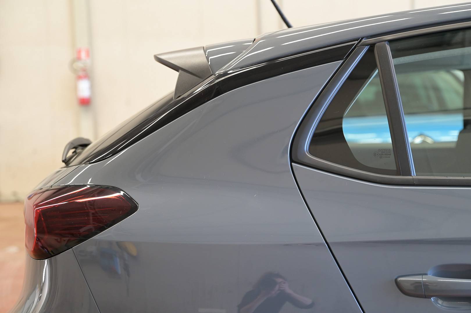 OPEL Corsa - Foto 6