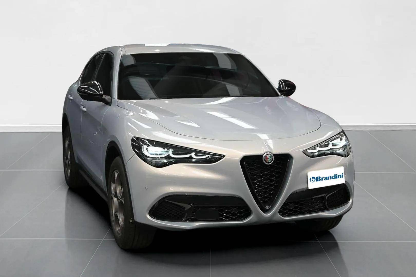 ALFA ROMEO Stelvio Stelvio 2.2 t Sprint Q4 210cv auto usata in pronta consegna - Brandini