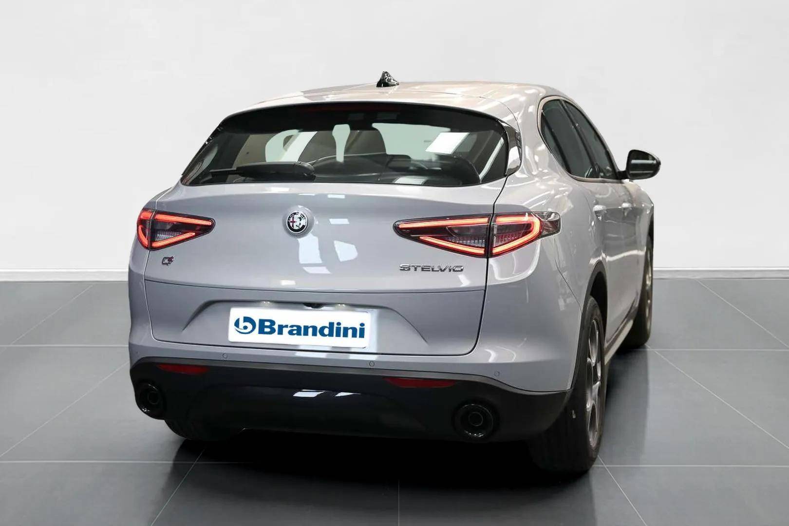 ALFA ROMEO Stelvio Stelvio 2.2 t Sprint Q4 210cv auto usata in pronta consegna - Brandini