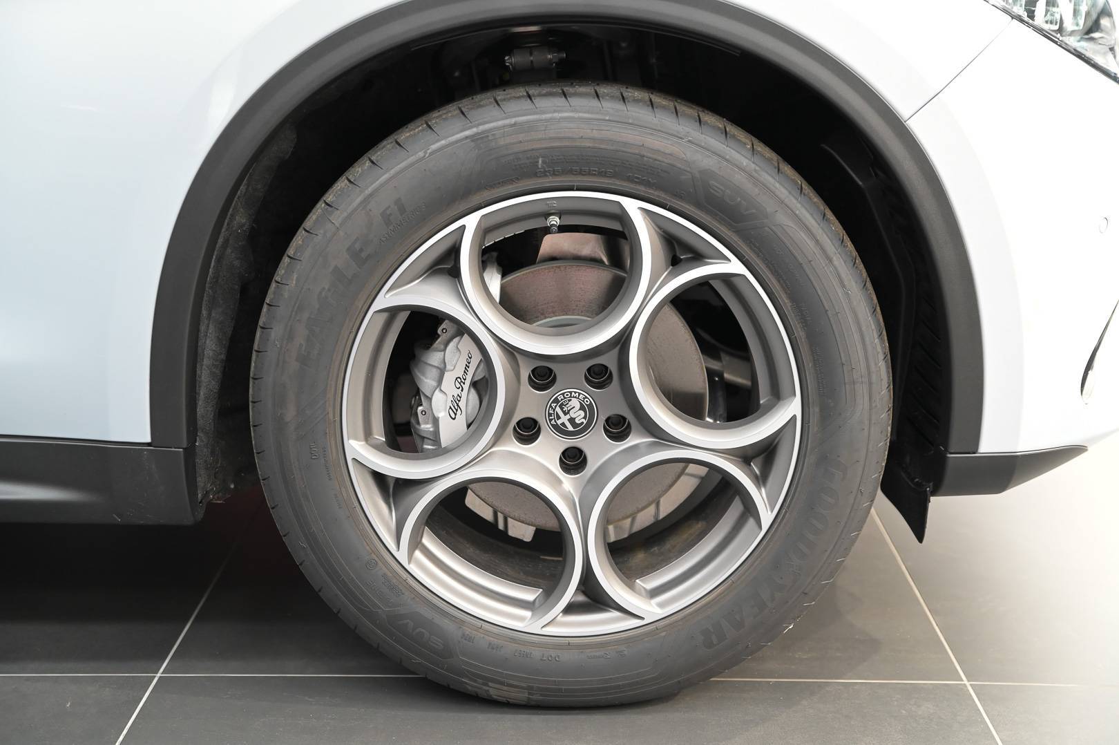 ALFA ROMEO Stelvio Stelvio 2.2 t Sprint Q4 210cv auto usata in pronta consegna - Brandini