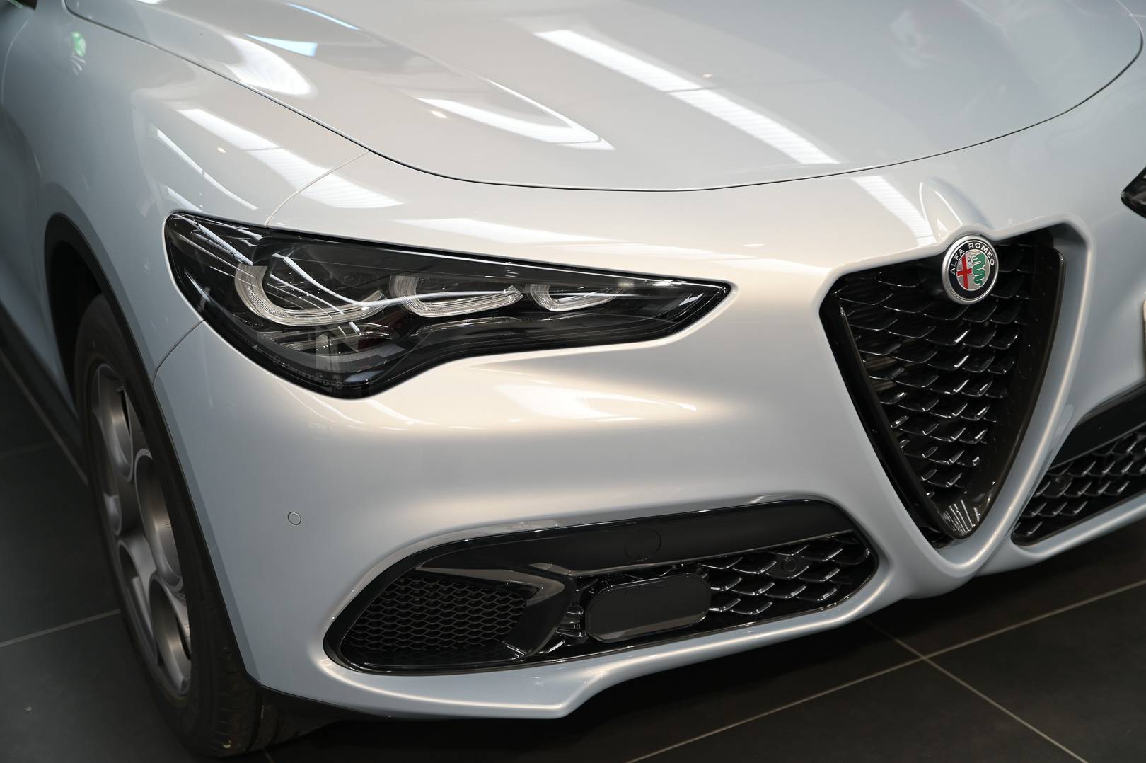 ALFA ROMEO Stelvio Stelvio 2.2 t Sprint Q4 210cv auto usata in pronta consegna - Brandini