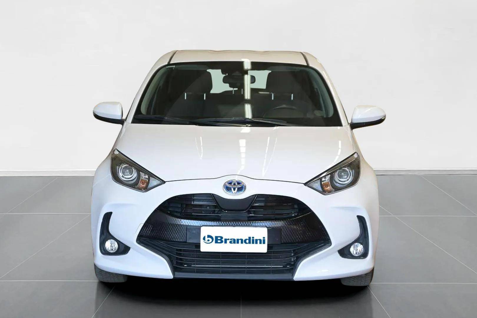 TOYOTA Yaris - Foto 2