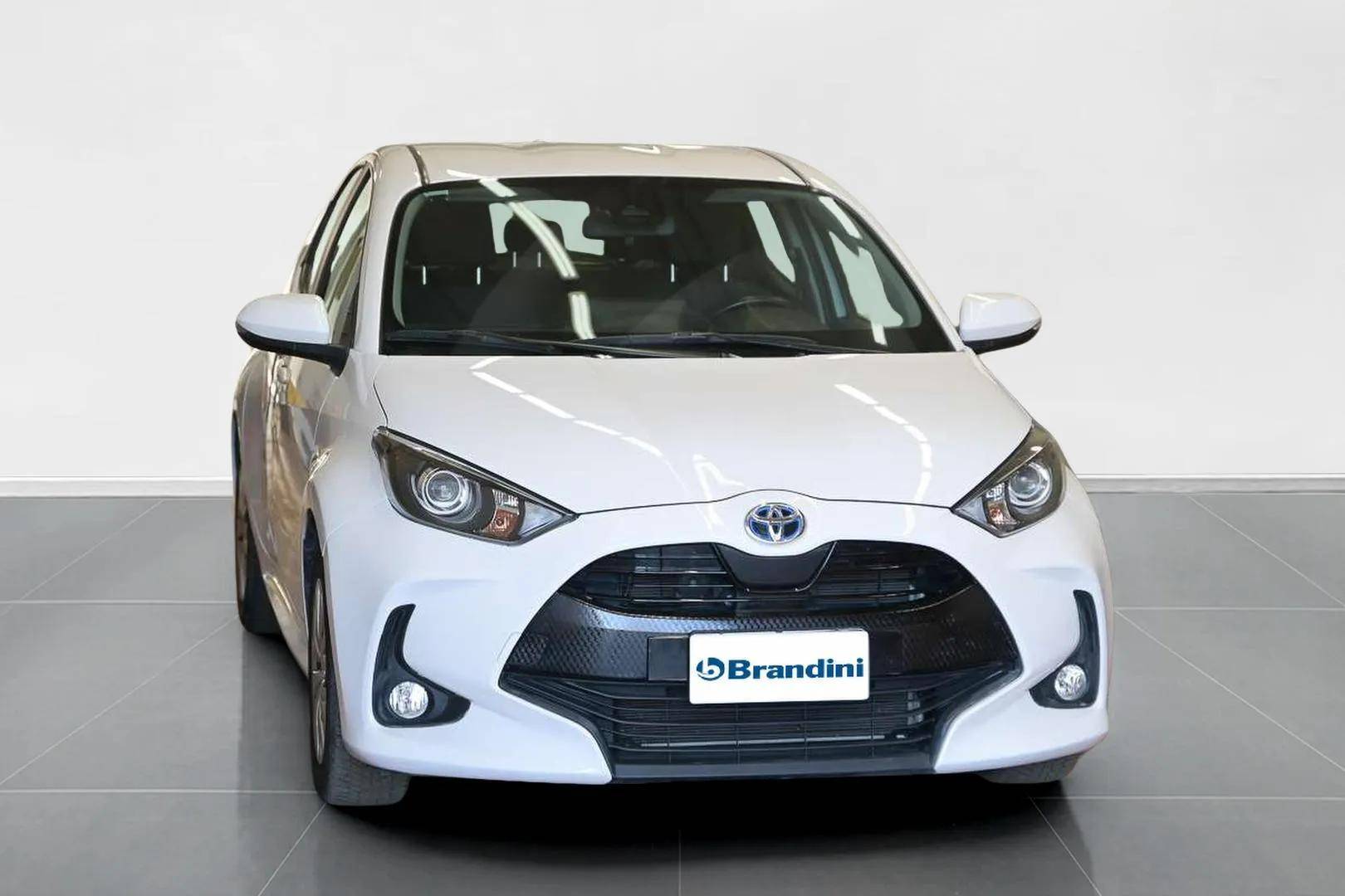 TOYOTA Yaris - Foto 3