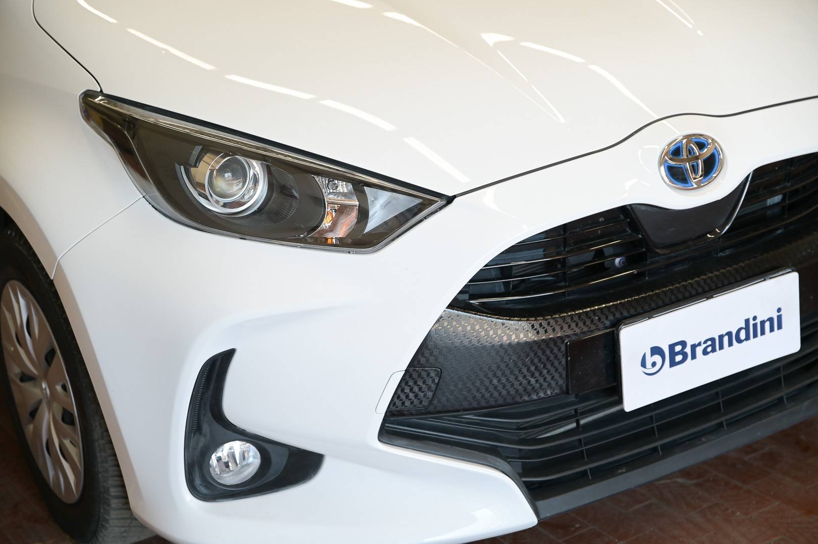 TOYOTA Yaris - Foto 9