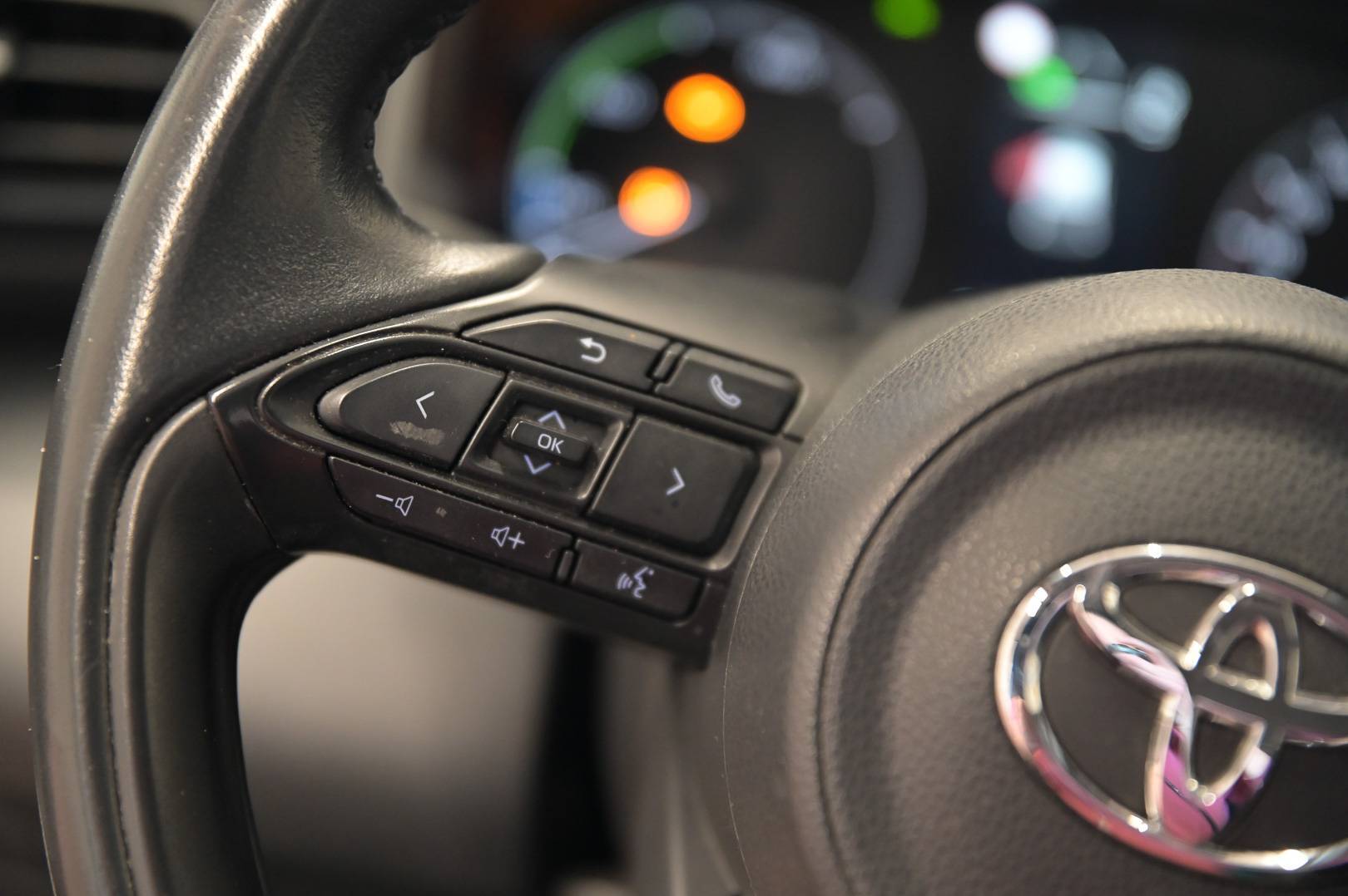 TOYOTA Yaris - Foto 17