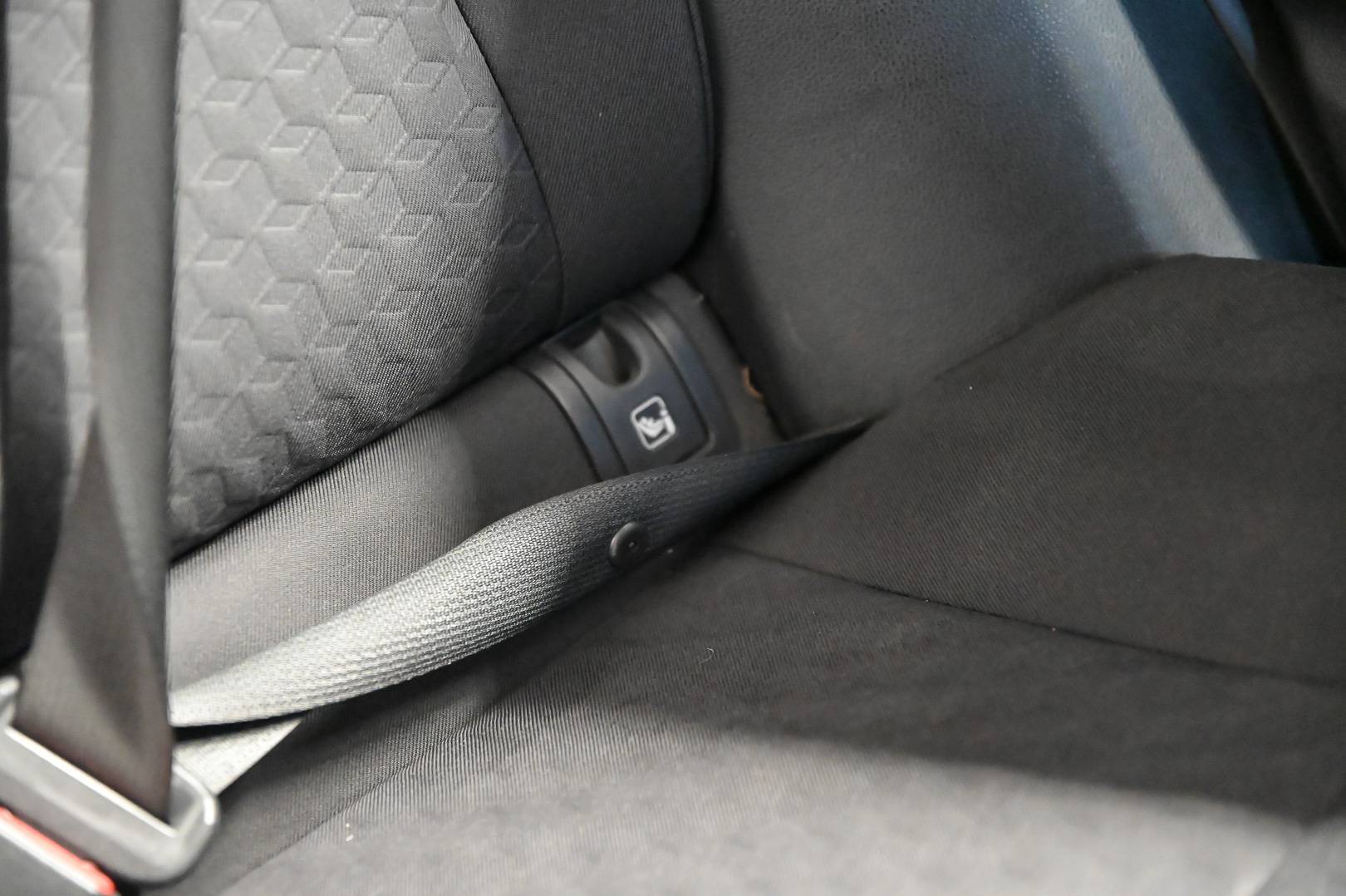 TOYOTA Yaris - Foto 26